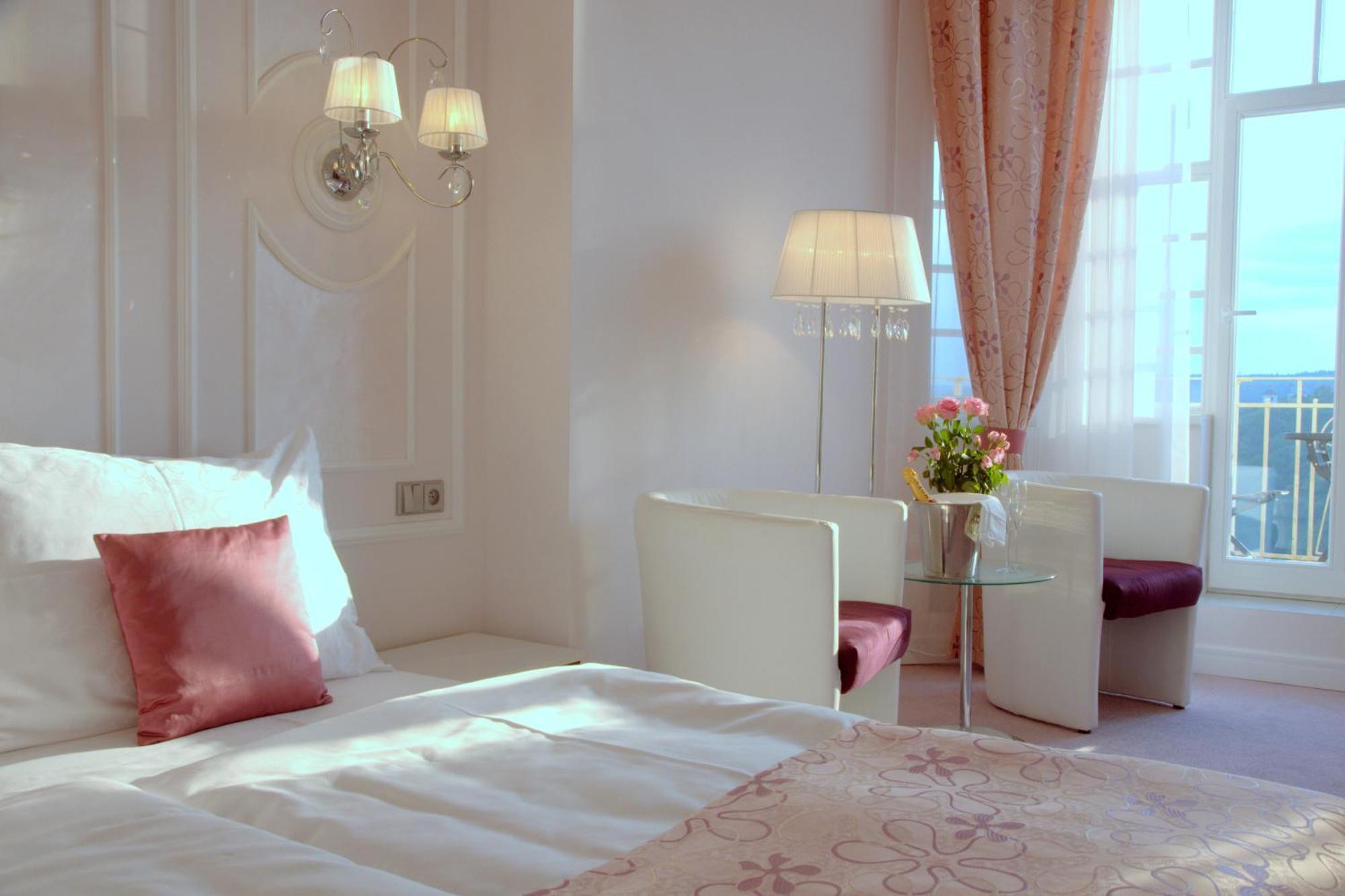 Hotel Katerina Зноймо Екстериор снимка