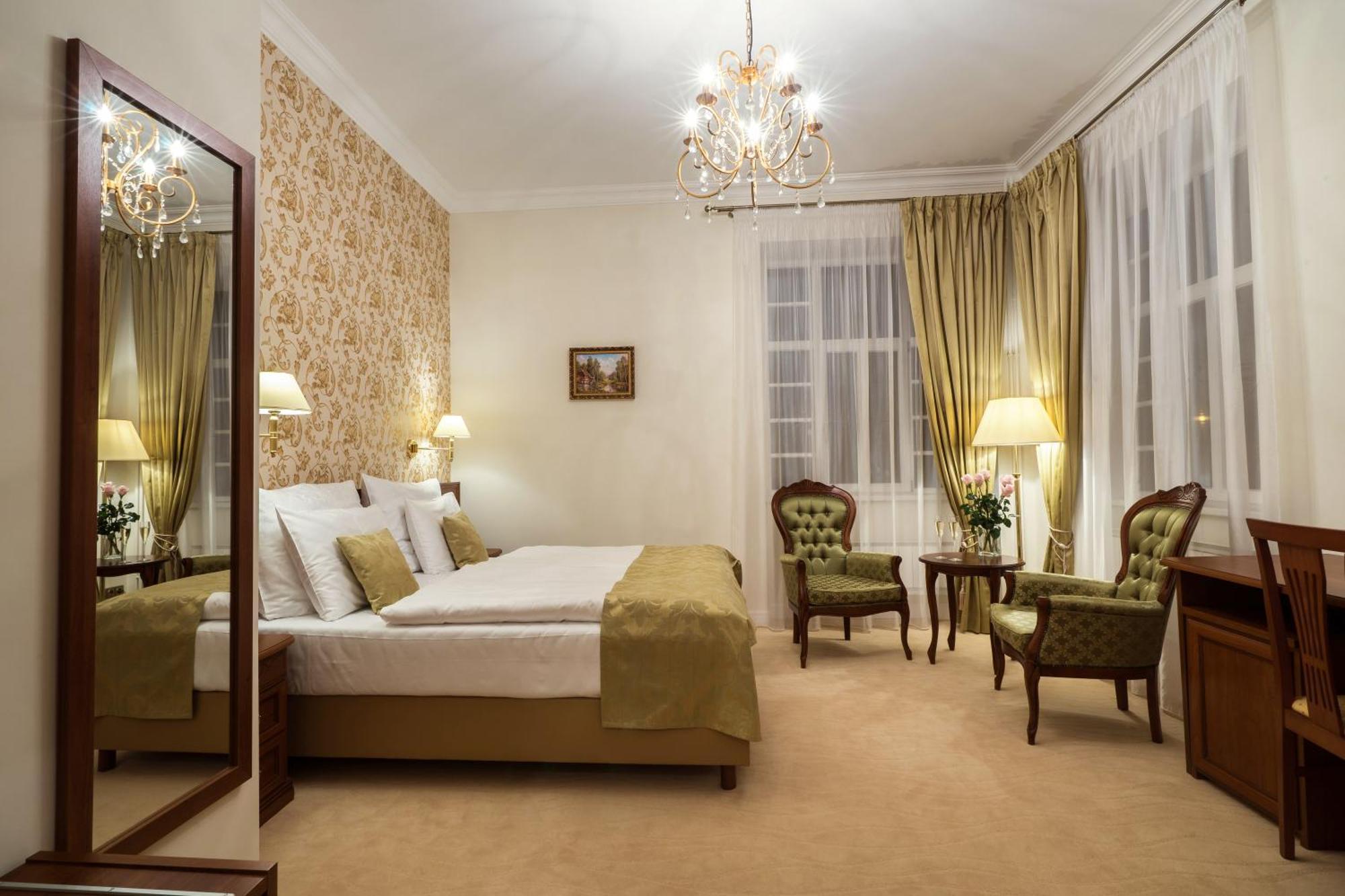 Hotel Katerina Зноймо Екстериор снимка