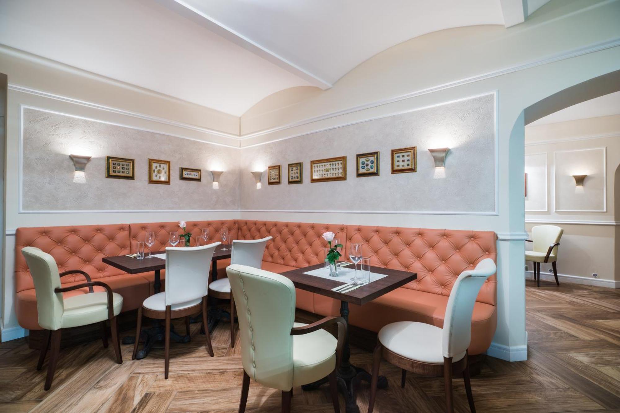 Hotel Katerina Зноймо Екстериор снимка