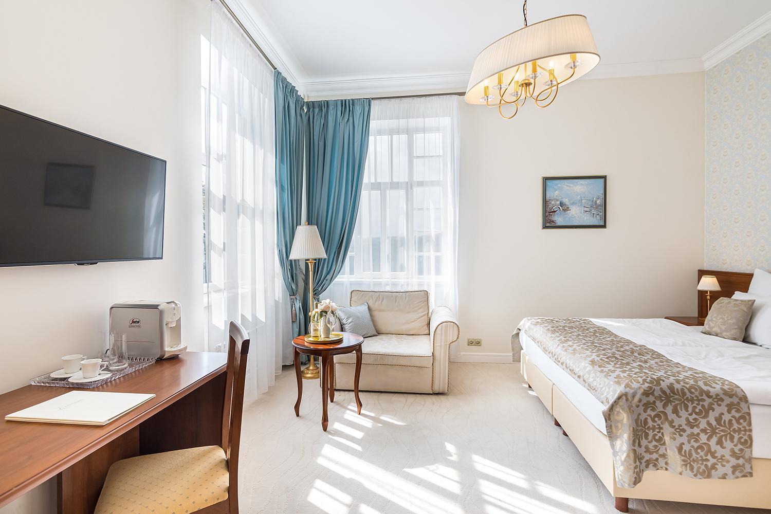 Hotel Katerina Зноймо Екстериор снимка