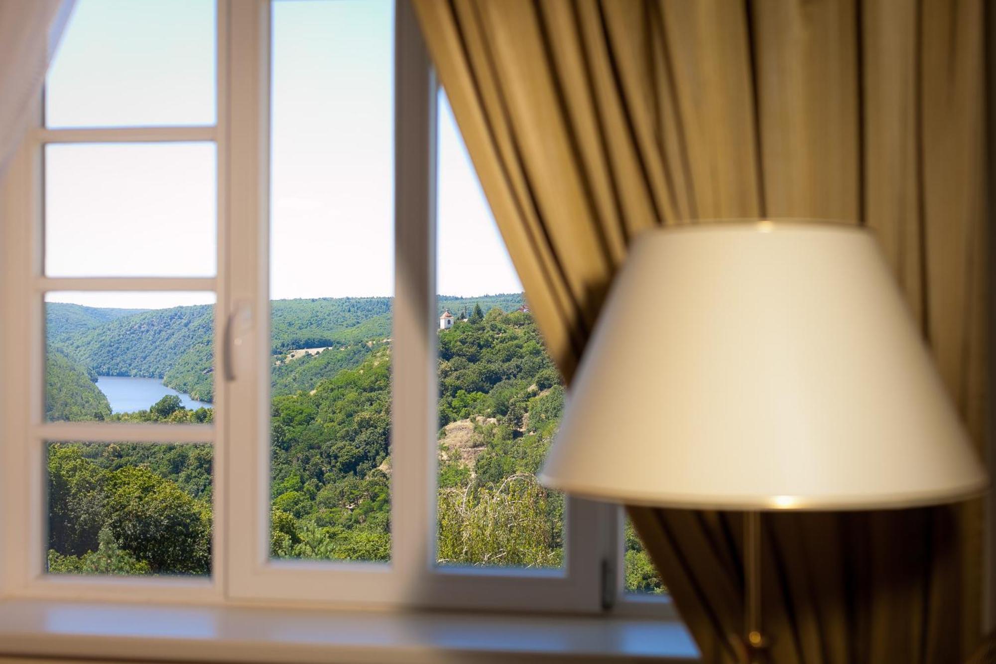 Hotel Katerina Зноймо Екстериор снимка