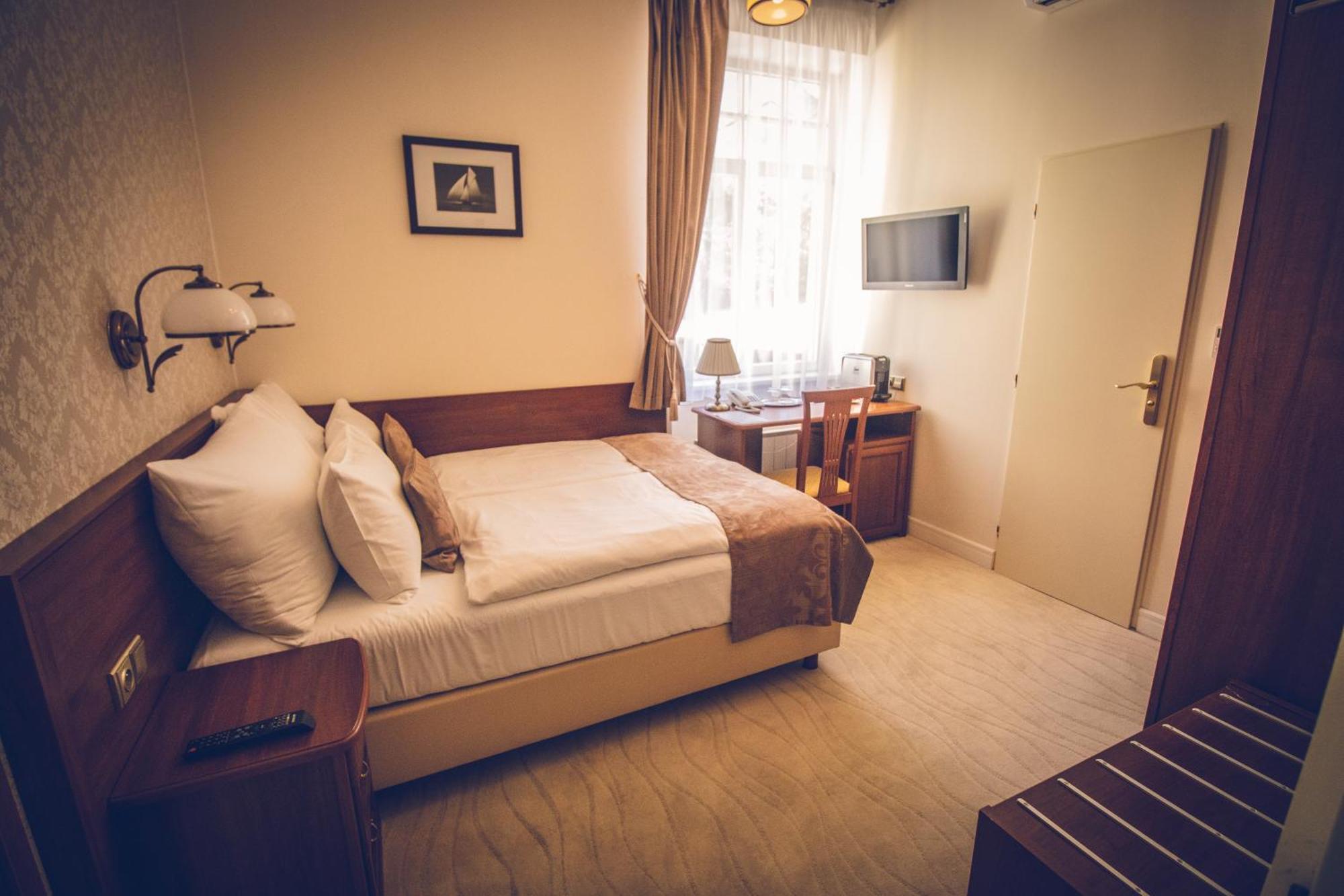 Hotel Katerina Зноймо Стая снимка